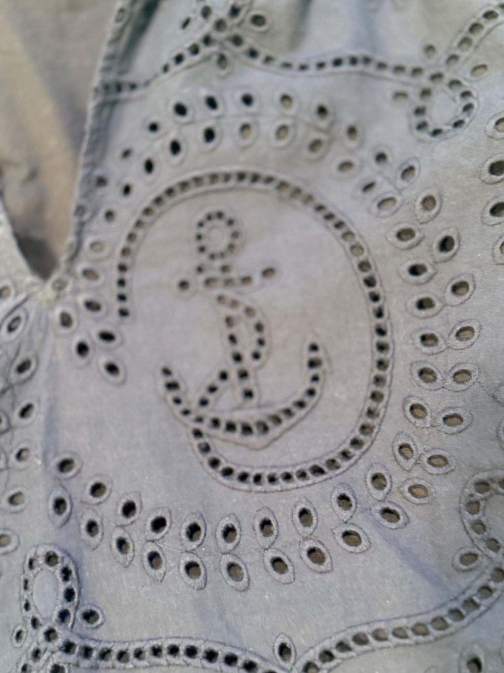 Tuckernuck Nautical Eyelet Margot Stand Collar Top - Navy - Size S - Picture 4 of 6